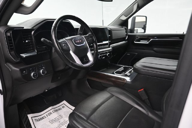 Used 2025 GMC Sierra 2500 SLT w/ SLT Convenience Package AWD/4WD image 14