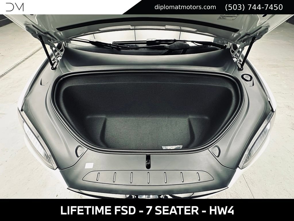 Used 2025 Tesla Model X AWD/4WD image 46