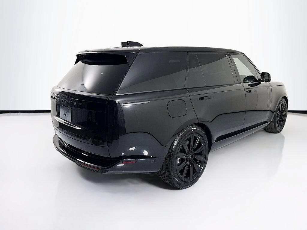 New 2026 Land Rover Range Rover Long Wheelbase SE AWD/4WD image 5