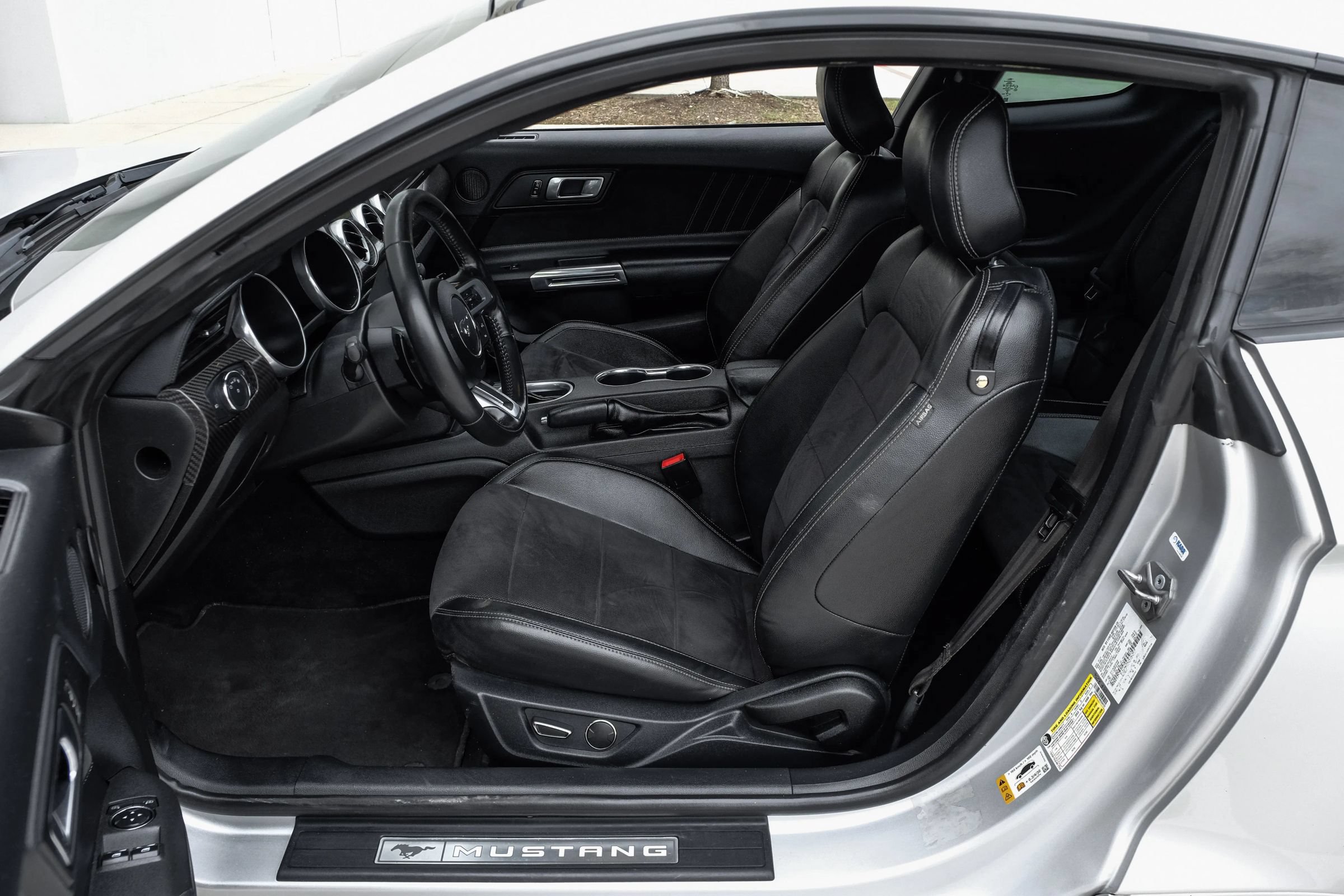 Used 2019 Ford Mustang GT Premium w/ Carbon Sport Interior Package RWD image 4