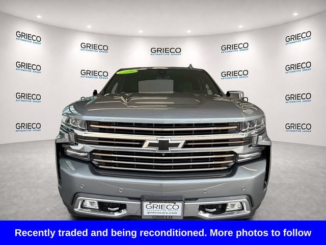 Used 2020 Chevrolet Silverado 1500 High Country w/ Technology Package AWD/4WD image 2