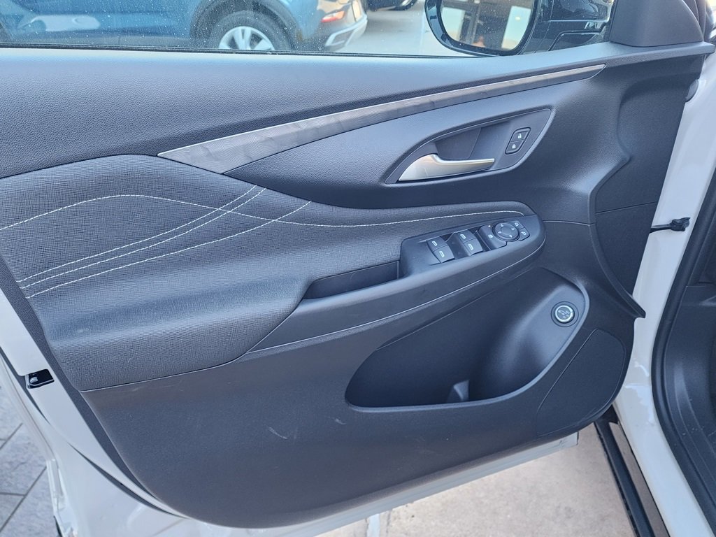 New 2026 Buick Envista Sport Touring w/ Studio Series image 13