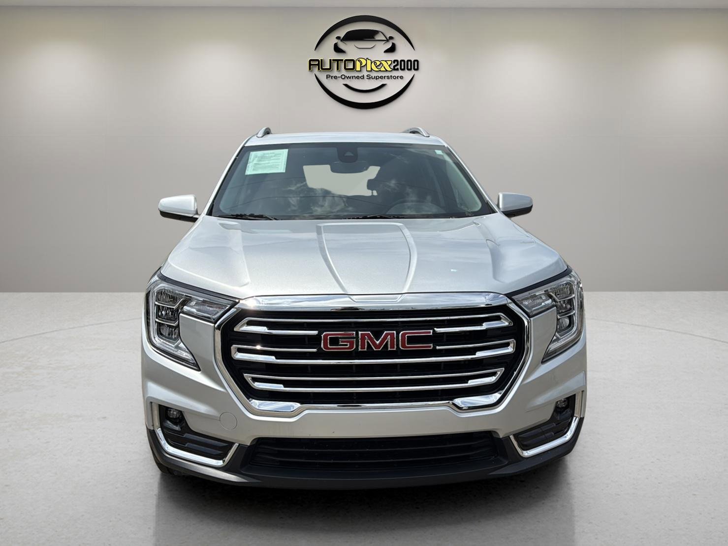 Used 2022 GMC Terrain SLT