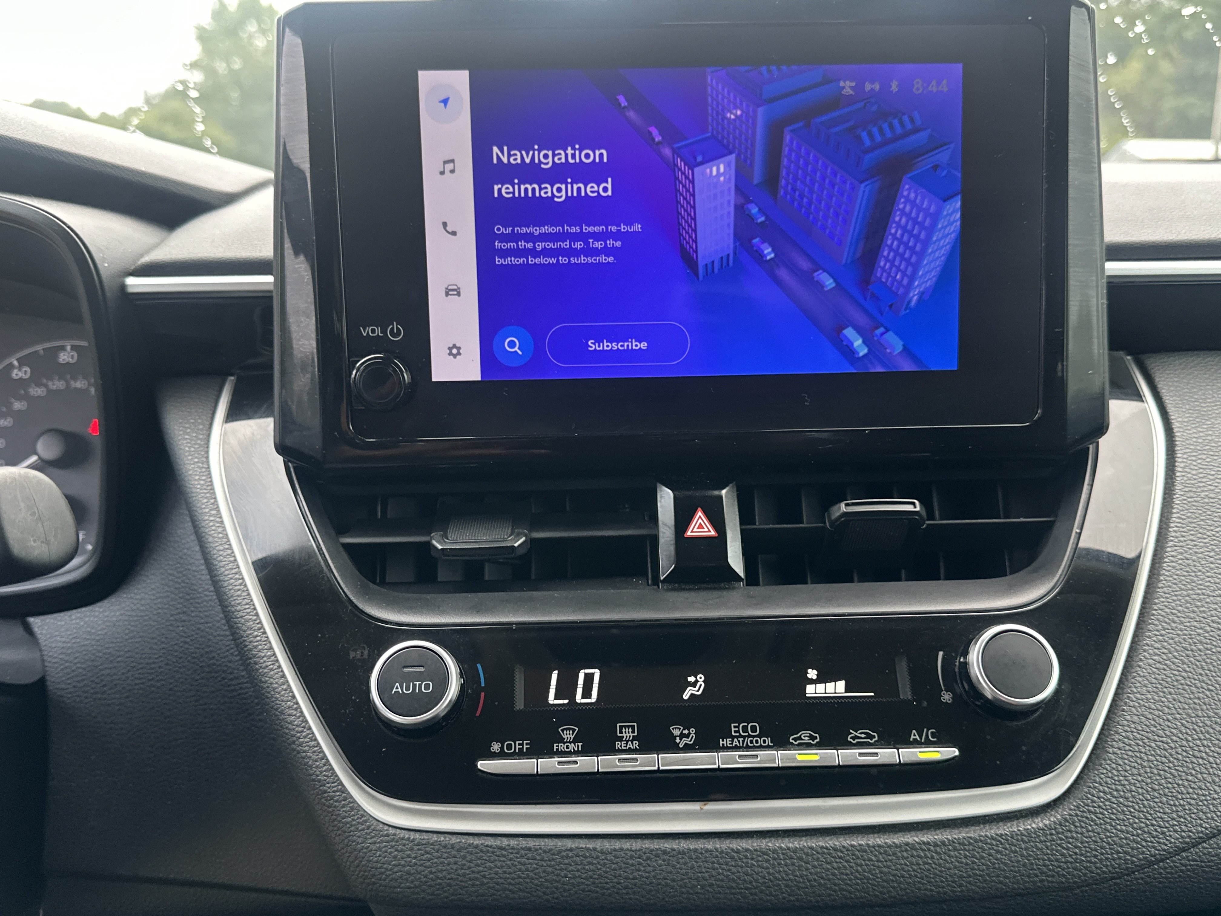 Used 2024 Toyota Corolla LE FWD image 28