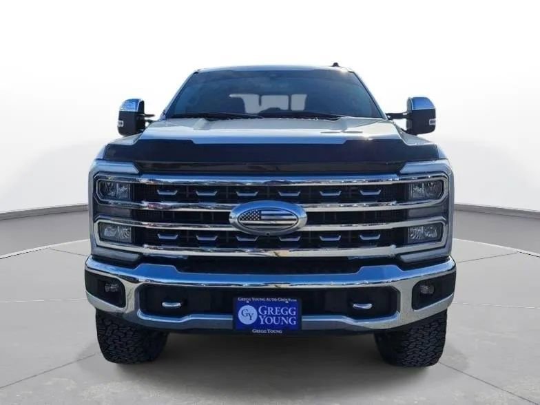 Used 2024 Ford F250 Lariat w/ Chrome Package image 3