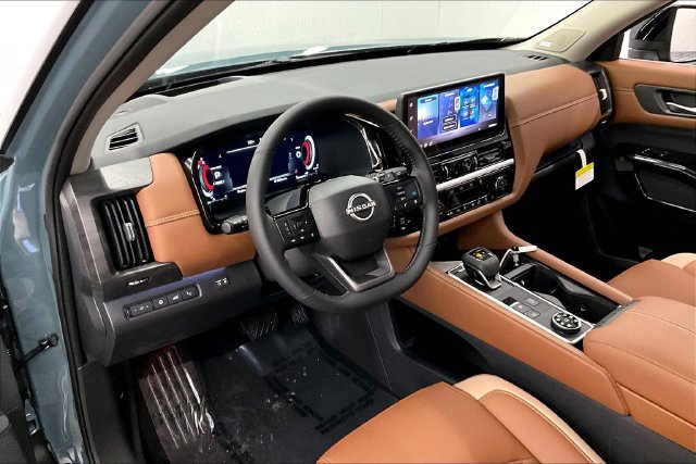 New 2026 Nissan Pathfinder Platinum w/ Lighting Package AWD/4WD image 7
