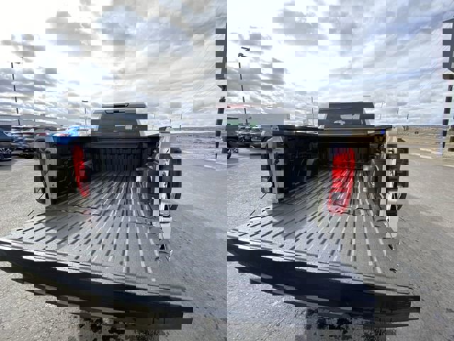 New 2026 GMC Sierra 1500 Pro w/ Graphite Edition image 22