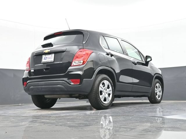 Used 2017 Chevrolet Trax LS FWD image 46