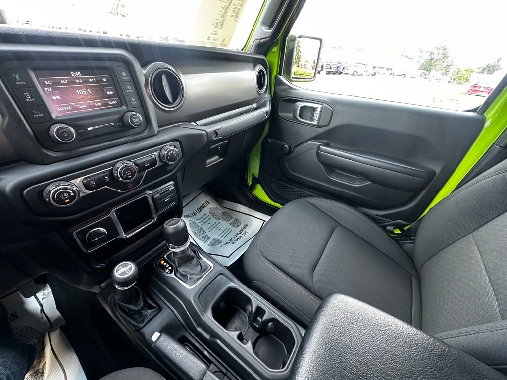 Used 2021 Jeep Gladiator Sport image 15