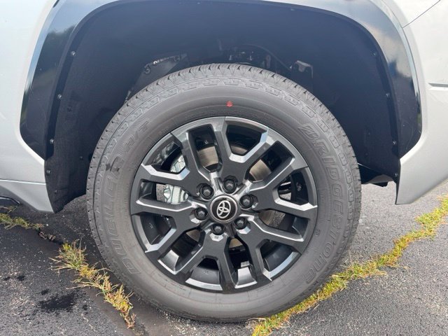 New 2026 Toyota Tundra Platinum AWD/4WD image 9