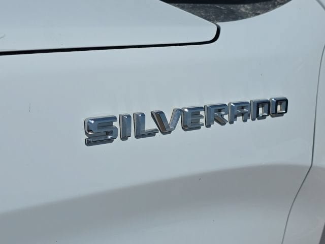 Used 2023 Chevrolet Silverado 1500 W/T w/ Trailering Package AWD/4WD image 10