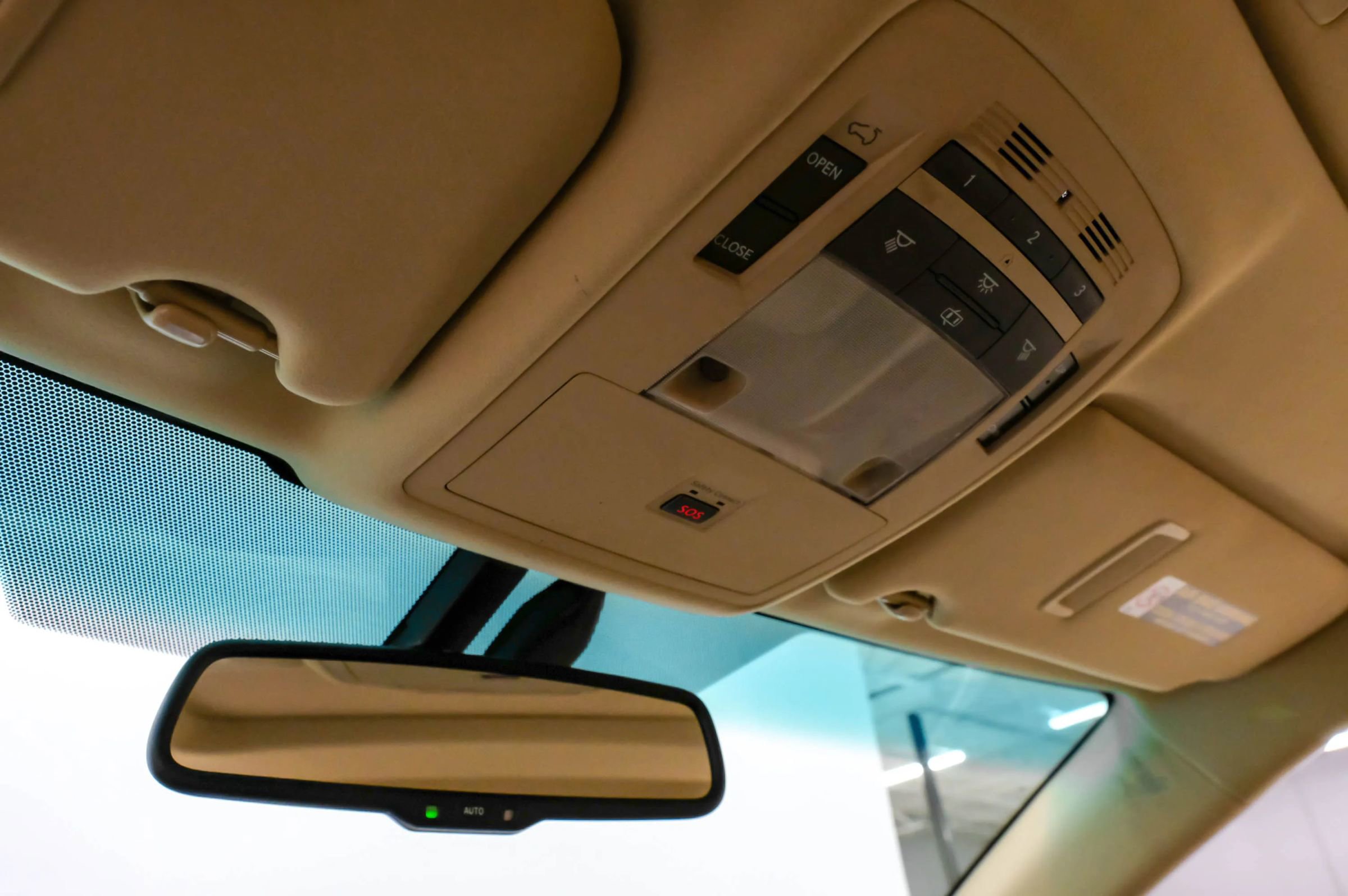 Used 2012 Lexus RX 350 FWD w/ Premium Pkg image 23