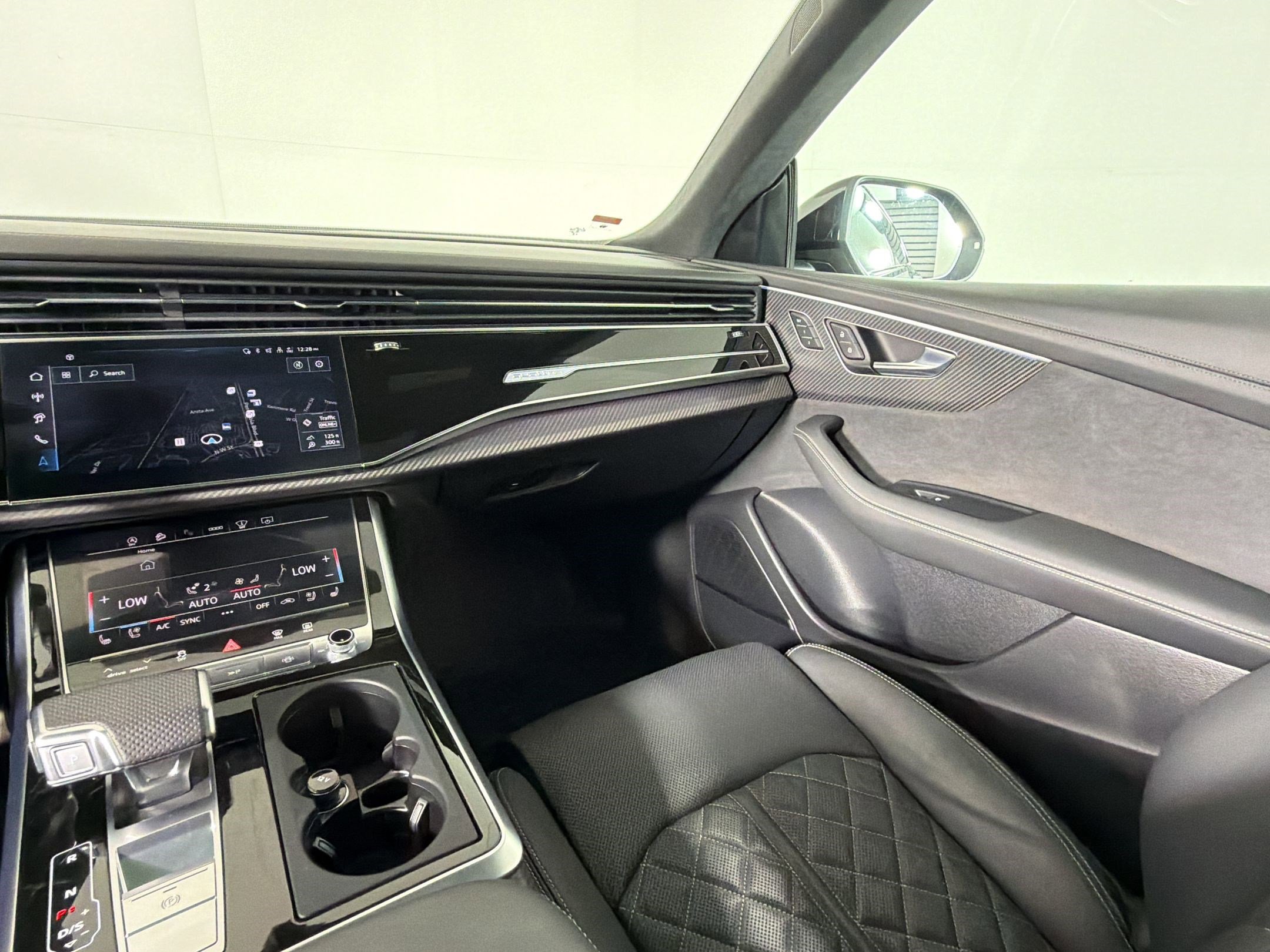 Certified 2025 Audi SQ8 Prestige image 29