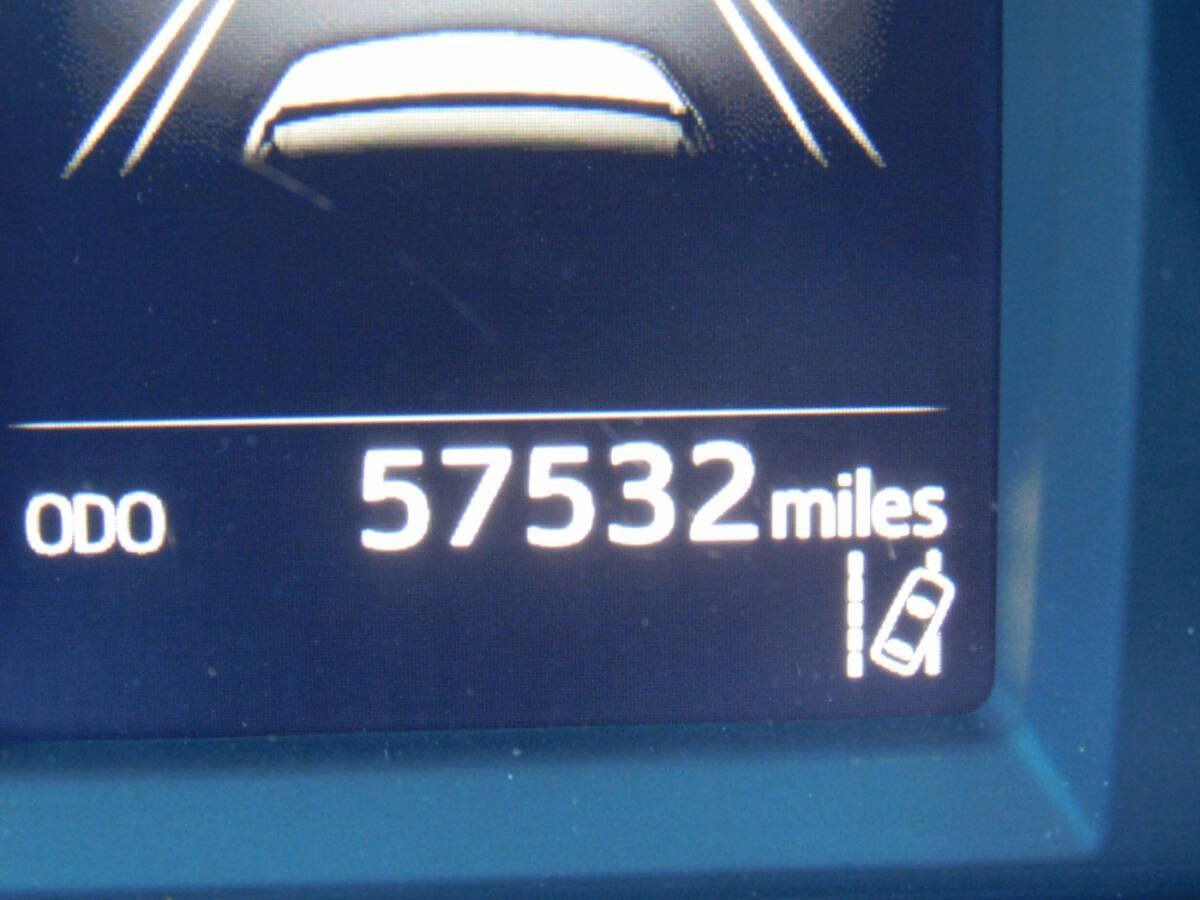 Used 2018 Toyota RAV4 LE w/ Carpet Mat Package FWD image 10