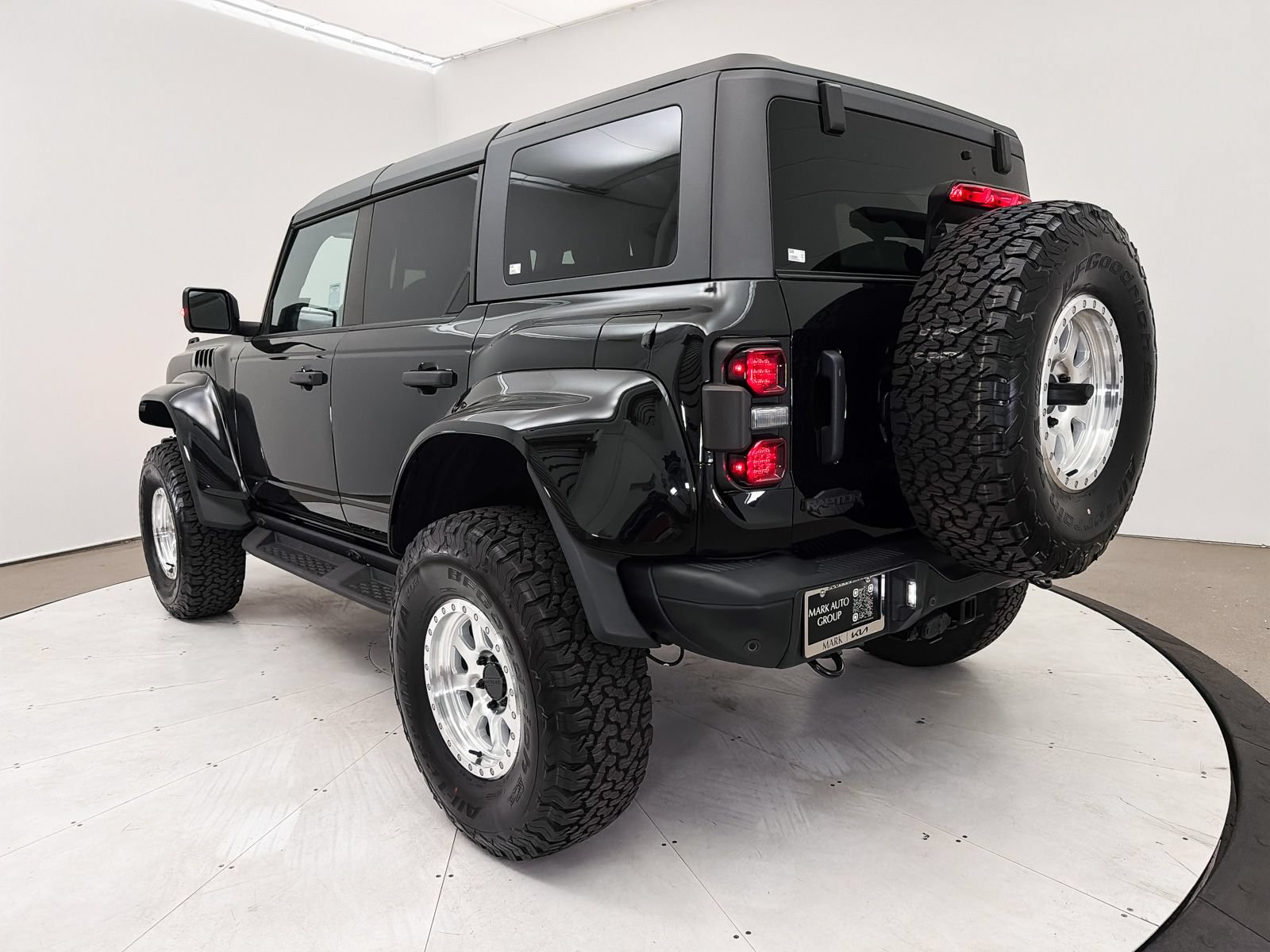 Used 2024 Ford Bronco Raptor AWD/4WD image 36