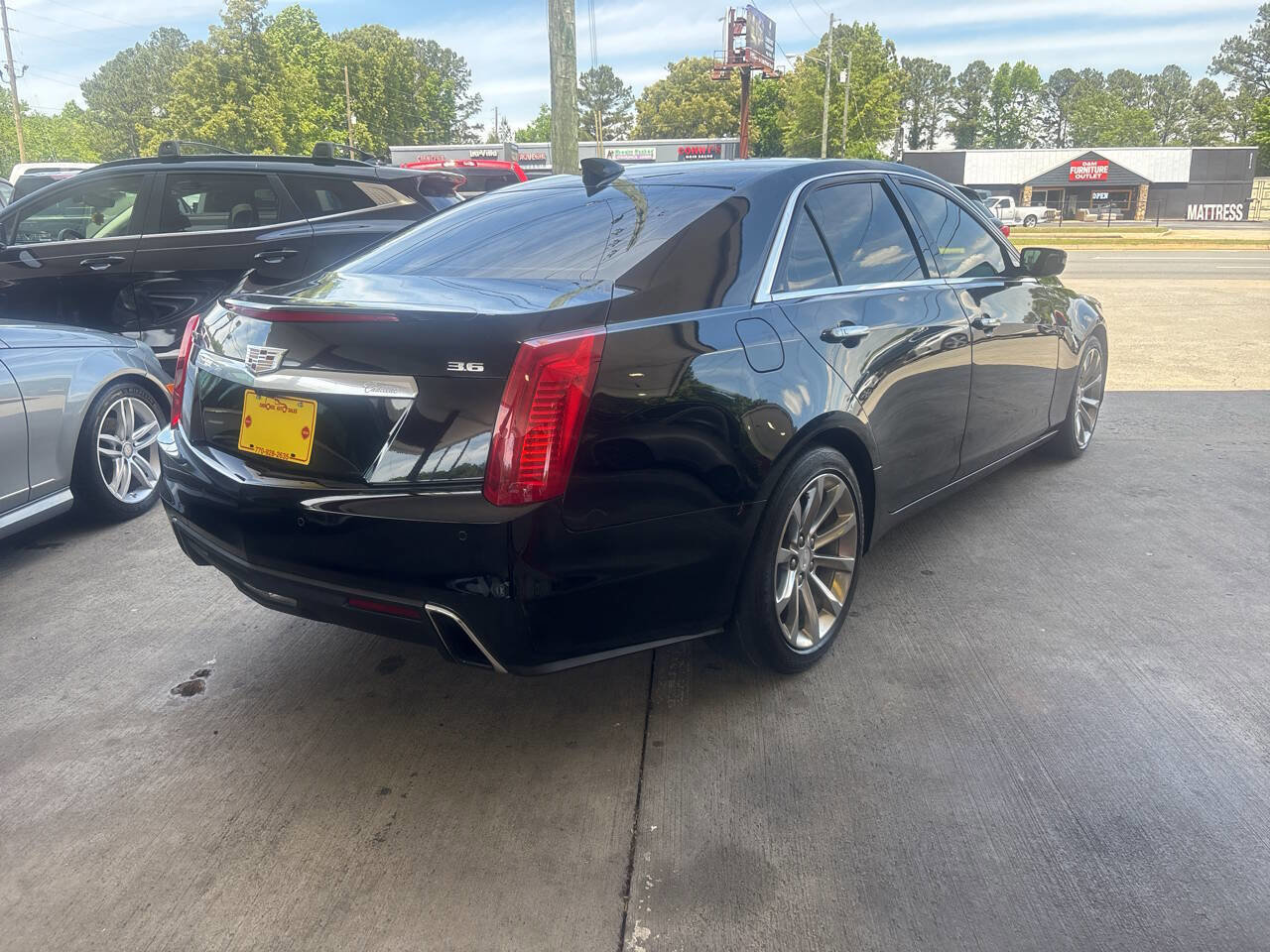 Used 2019 Cadillac CTS Luxury RWD image 5