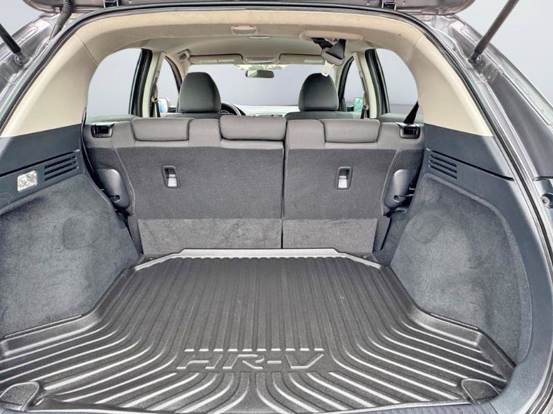 Used 2019 Honda HR-V LX image 19