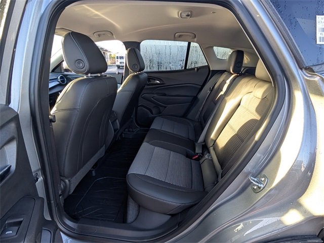 New 2025 Chevrolet Trax LT w/ Driver Confidence Package image 6