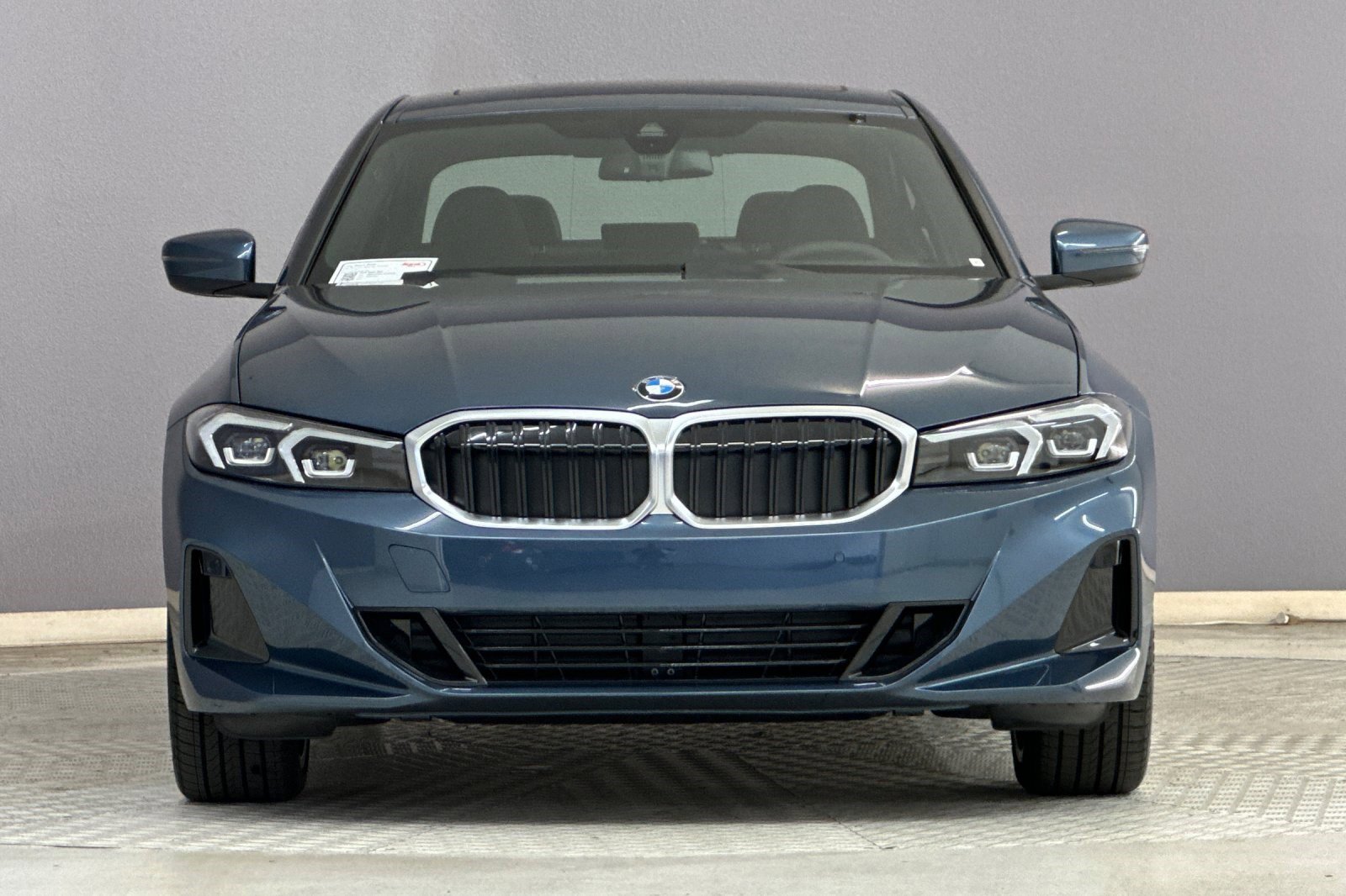 New 2026 BMW 330i Sedan w/ Premium Package image 5