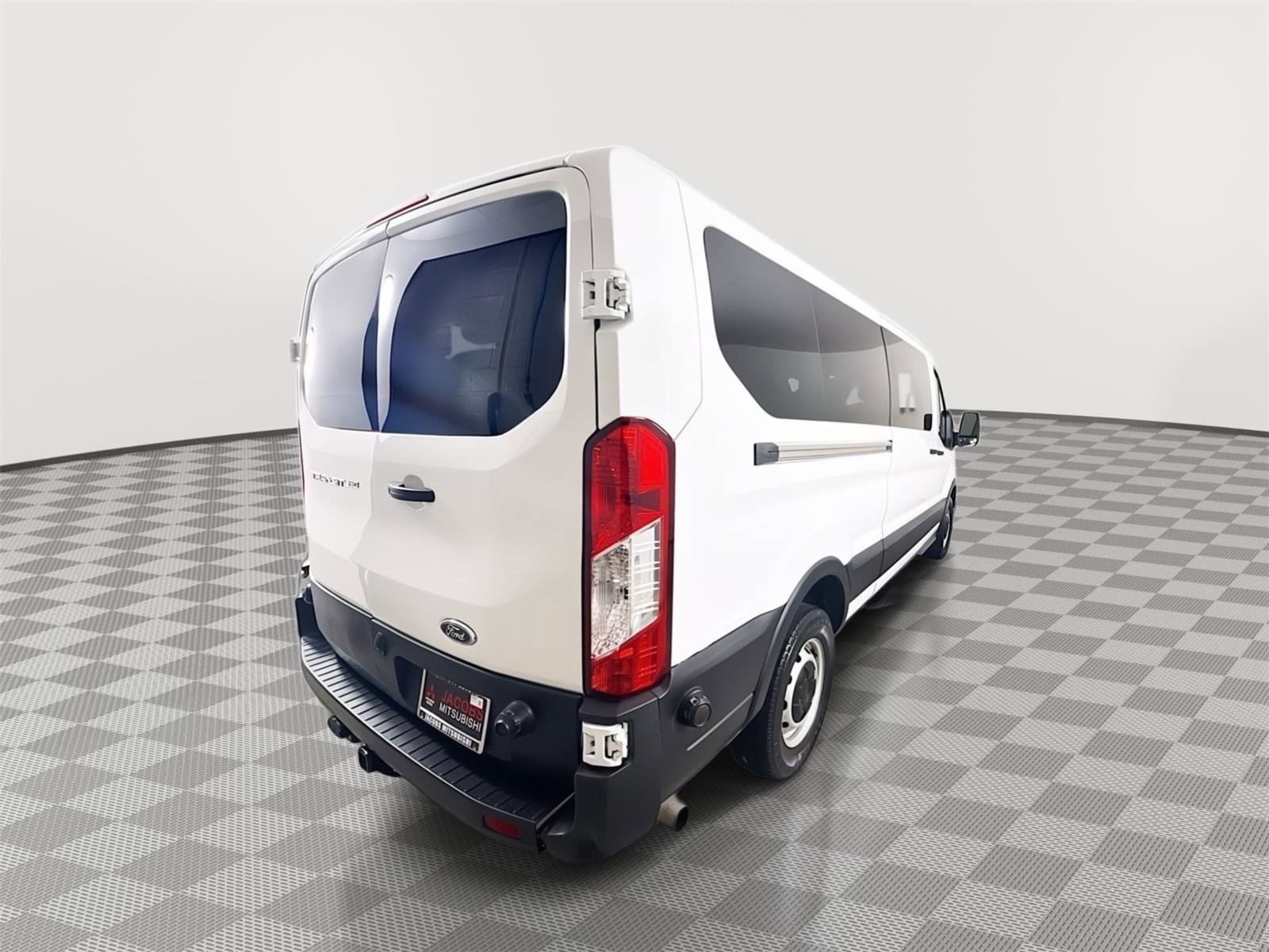 Used 2020 Ford Transit 350 XL RWD image 27