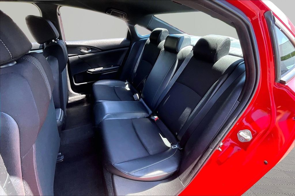 Used 2019 Honda Civic Sport image 18