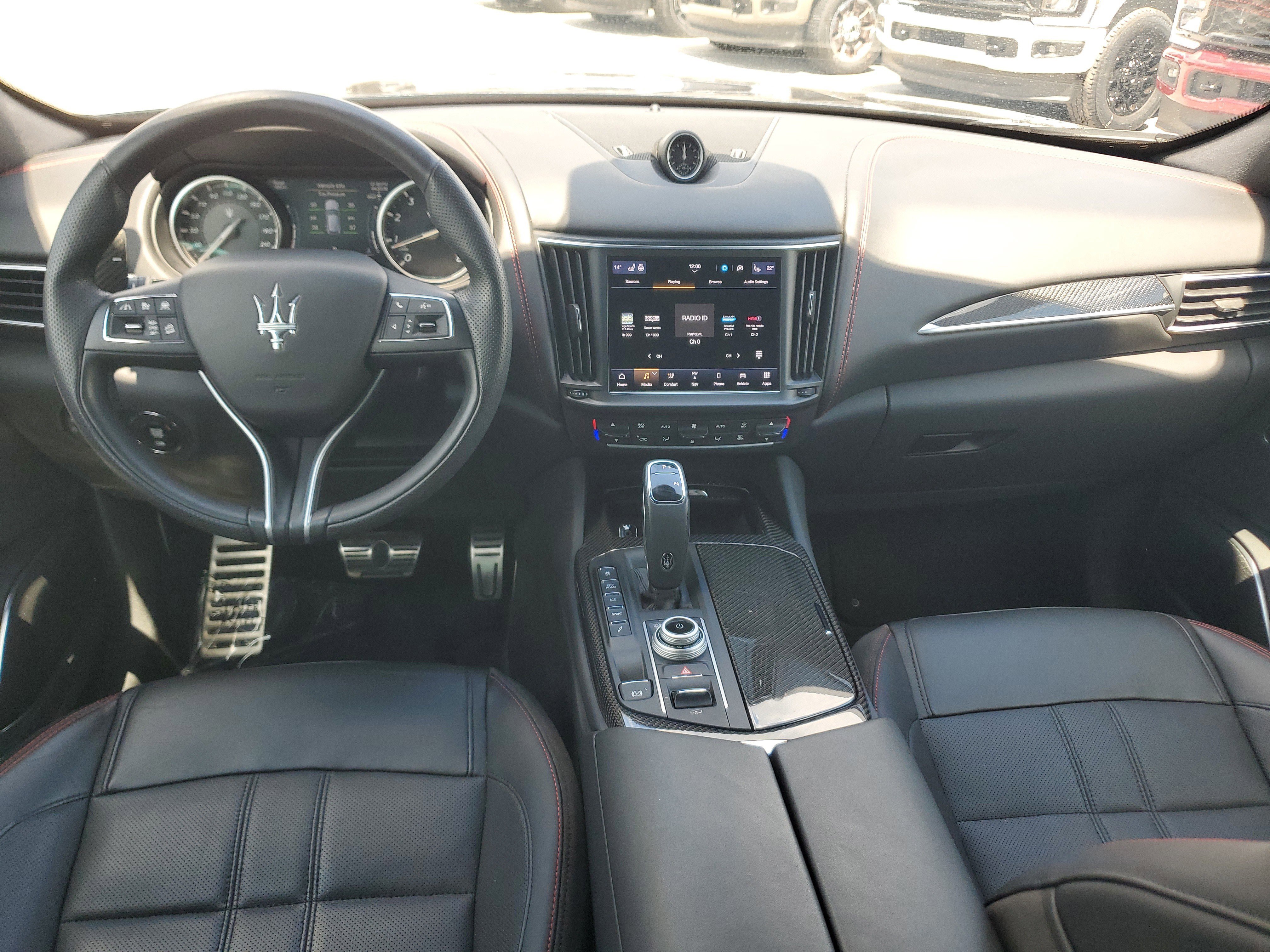 Used 2023 Maserati Levante Modena S image 15