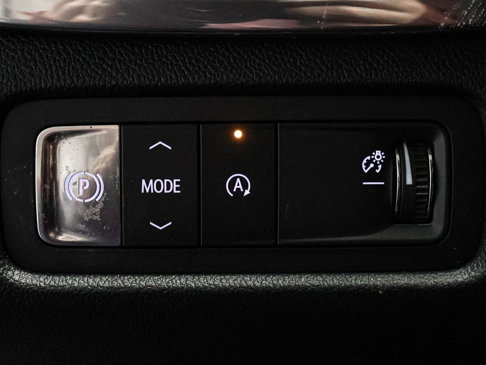 New 2026 GMC Acadia Denali w/ Super Cruise Package image 34