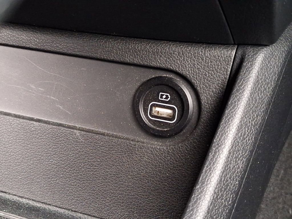 Used 2022 Hyundai Santa Fe Limited image 21