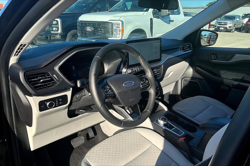 Used 2024 Ford Escape Active w/ Tech Pack #1 FWD image 13