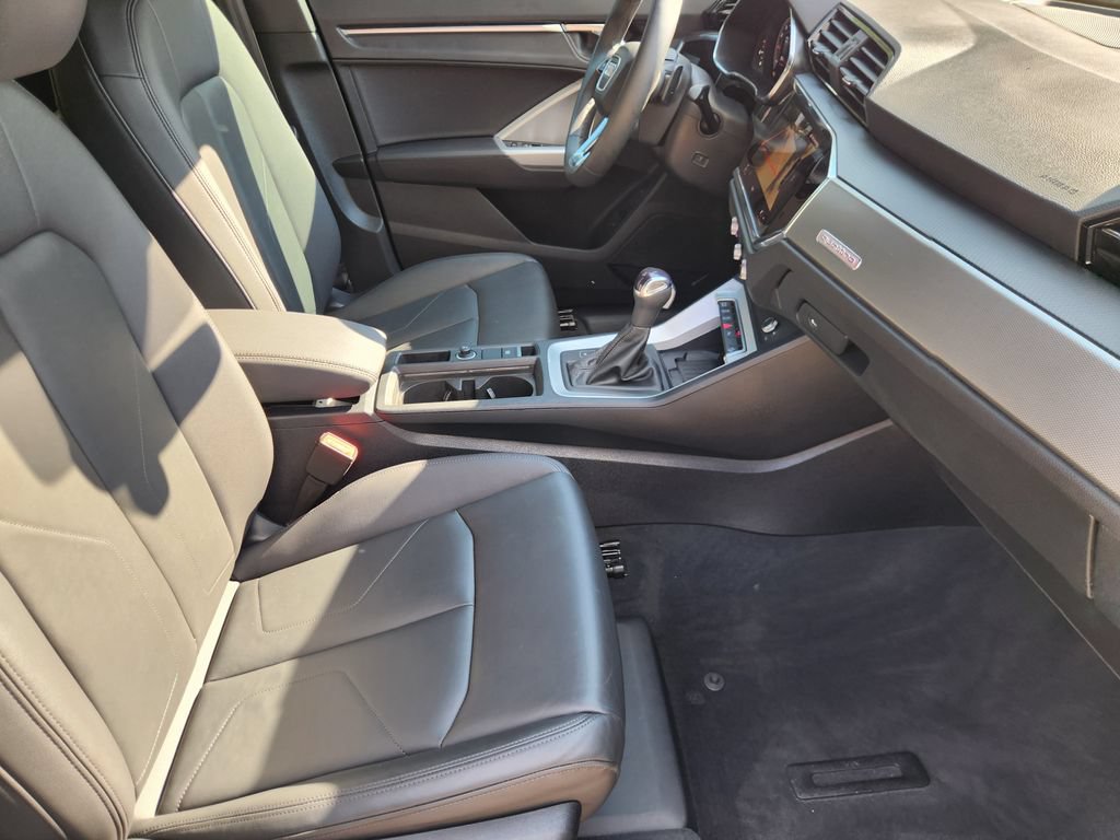 Certified 2024 Audi Q3 2.0T Premium Plus AWD/4WD image 18
