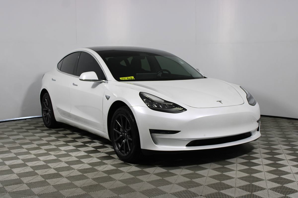 Used 2019 Tesla Model 3 Standard Range Plus RWD image 23