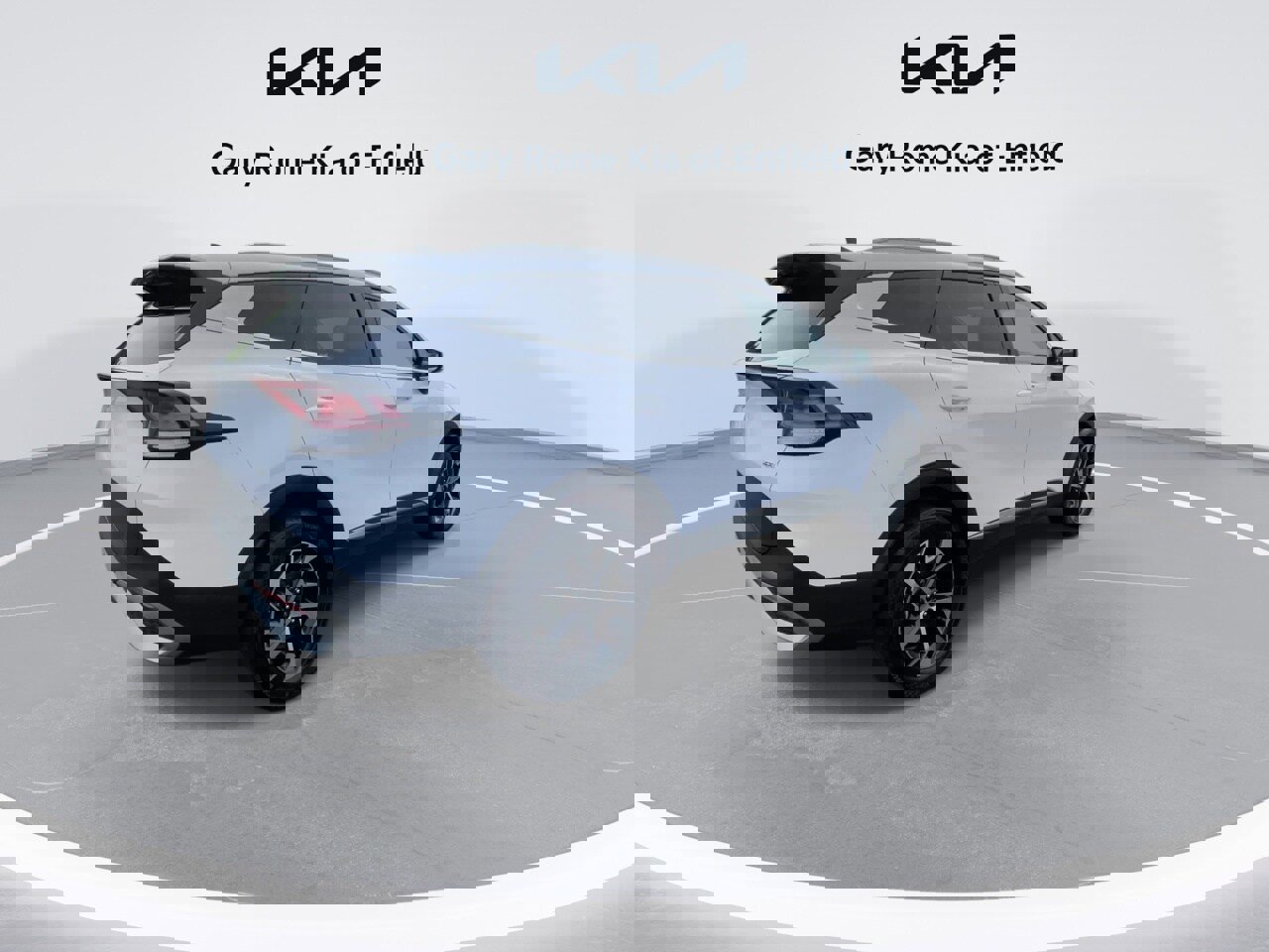 Used 2023 Kia Sportage EX image 8