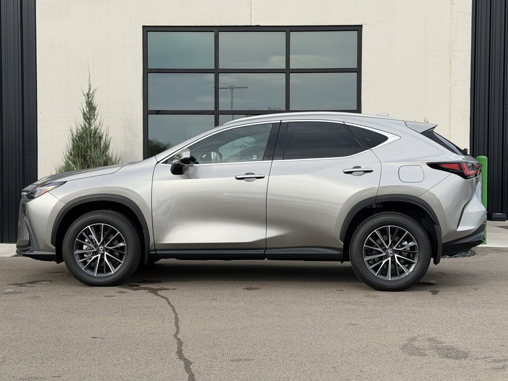 Used 2025 Lexus NX 350 AWD w/ Accessory Package (2T) image 2