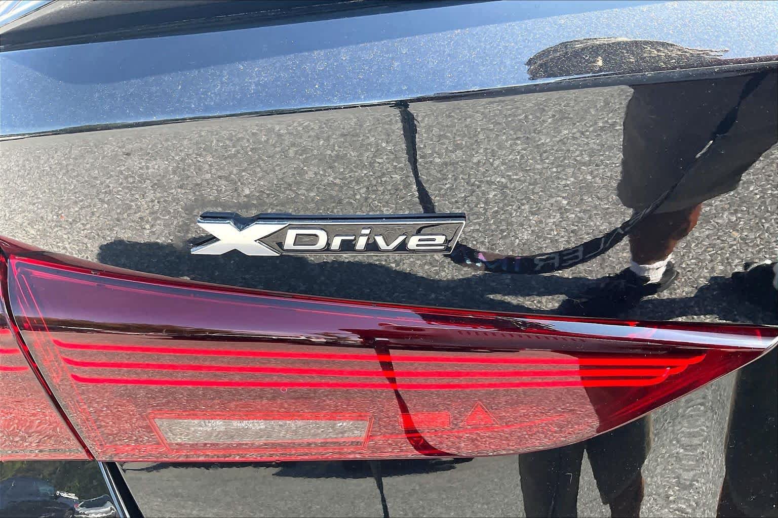 Used 2026 BMW M4 xDrive Competition AWD/4WD image 9