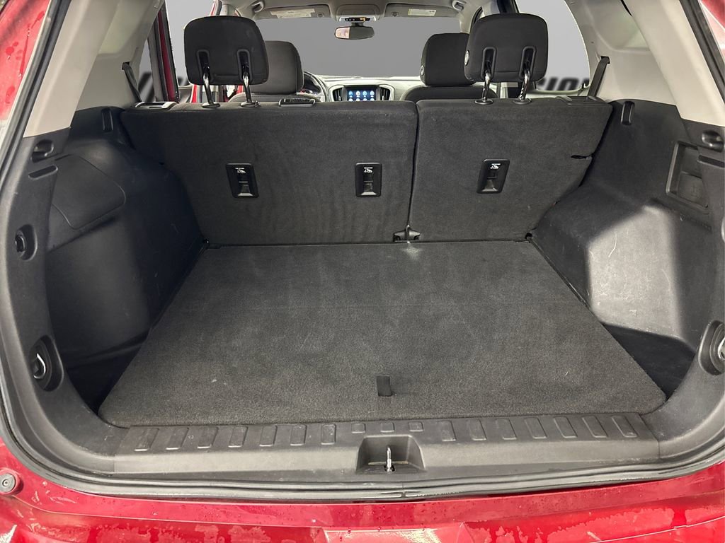 Used 2018 GMC Terrain SLE w/ Driver Convenience Package image 11