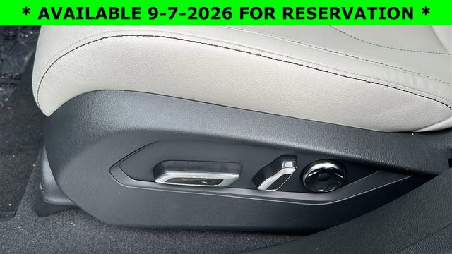 Used 2026 Acura RDX SH-AWD image 11
