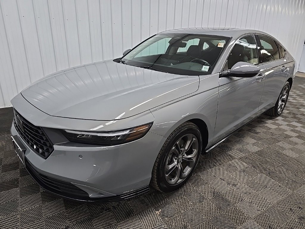 Used 2023 Honda Accord EX-L image 8