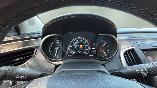 Used 2015 Buick LaCrosse Leather FWD image 15