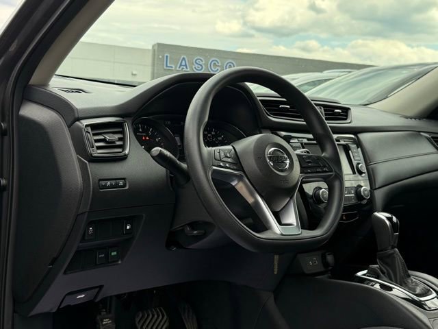 Used 2019 Nissan Rogue S image 13