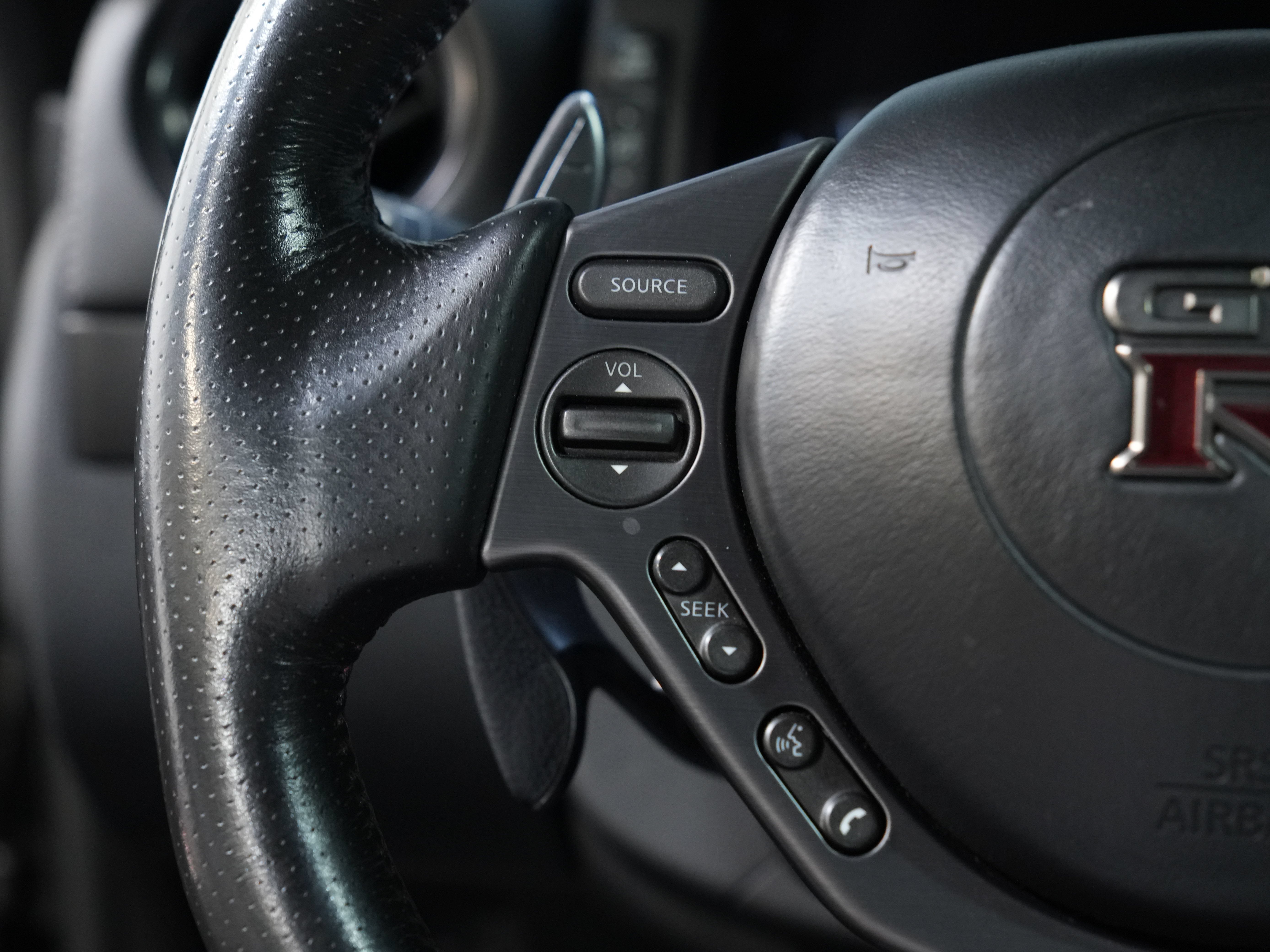 Used 2015 Nissan GT-R Black Edition AWD/4WD image 34