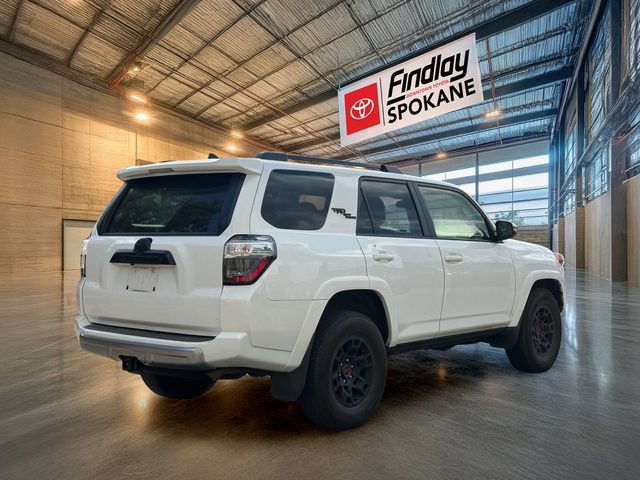 Used 2022 Toyota 4Runner TRD Off-Road Premium w/ TRD Black Wheel Package (TMS) AWD/4WD image 4
