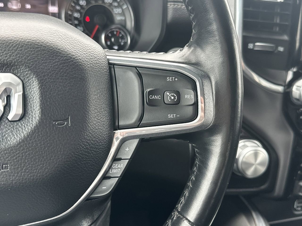 Used 2023 RAM 1500 Laramie image 11