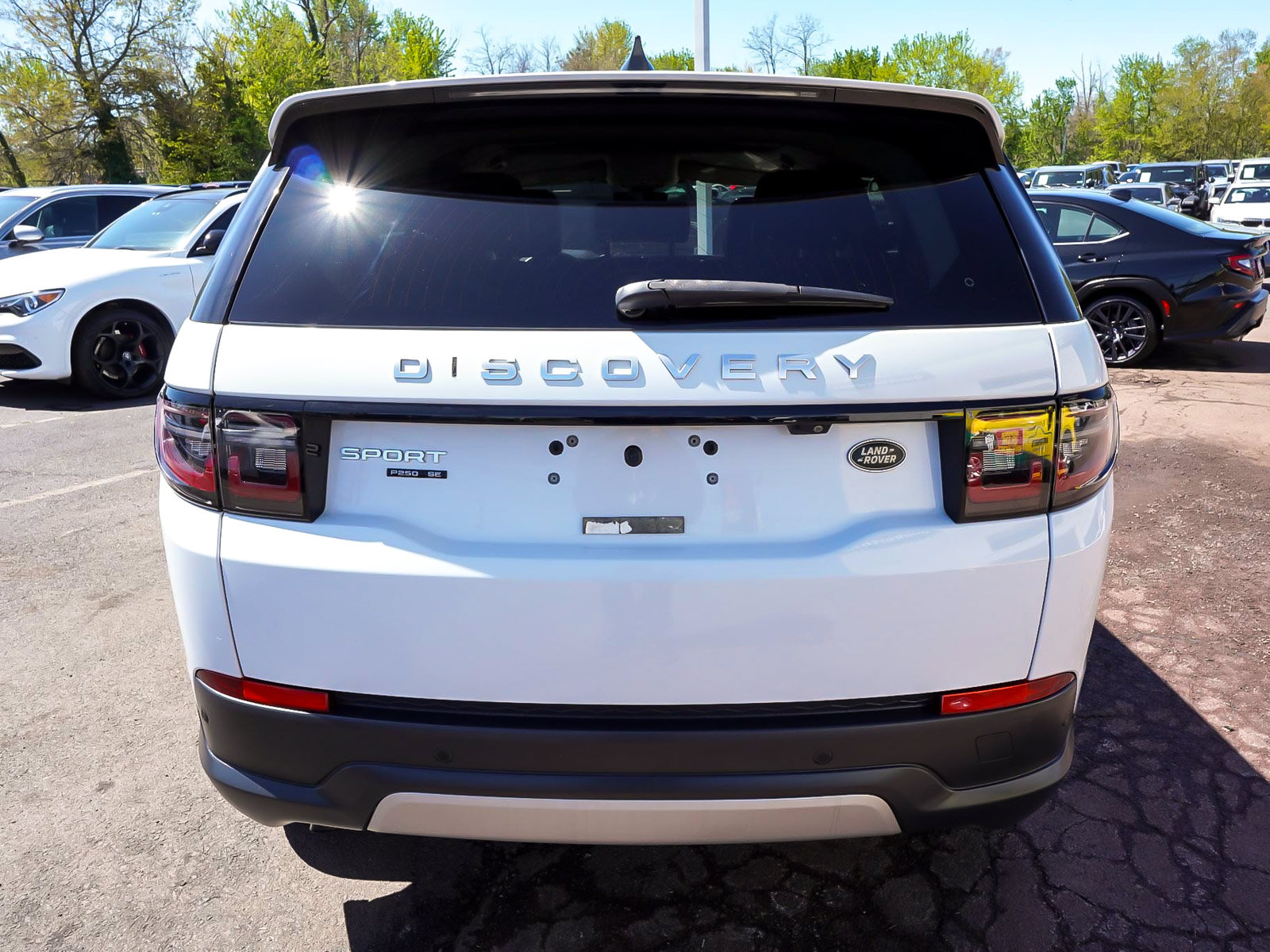 Used 2020 Land Rover Discovery Sport SE AWD/4WD image 5