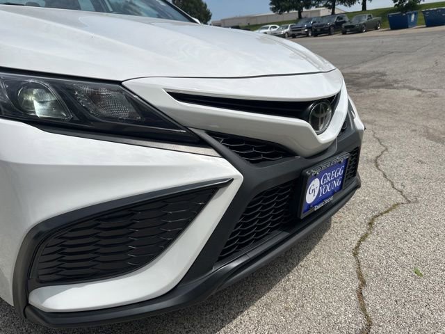 Used 2023 Toyota Camry SE FWD image 12