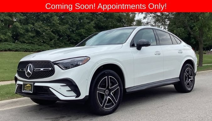 Used 2024 Mercedes-Benz GLC 300 4MATIC image 1