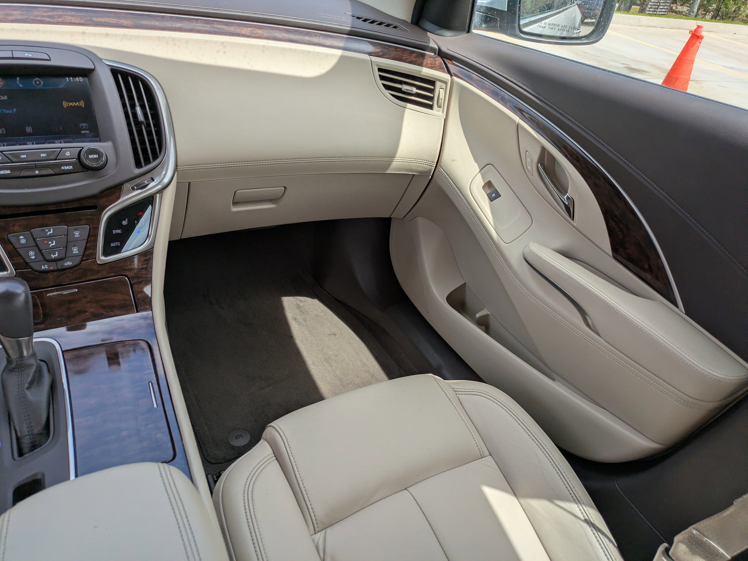 Used 2015 Buick LaCrosse Leather image 13