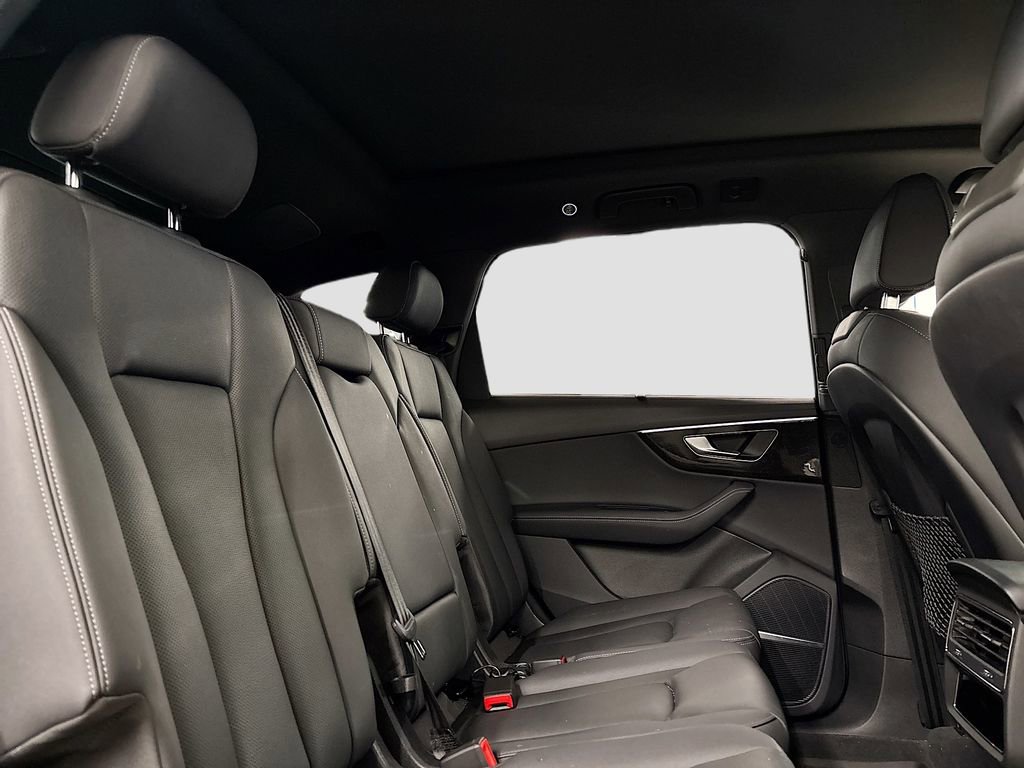 Certified 2025 Audi Q7 3.0T Premium Plus w/ Premium Plus Package image 16