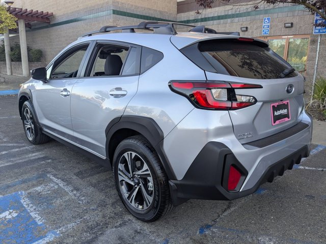 Used 2025 Subaru Crosstrek 2.0i Premium AWD/4WD image 9