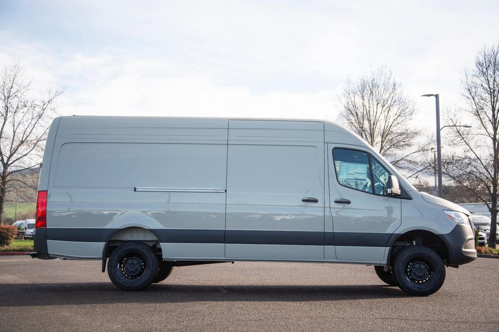 New 2026 Mercedes-Benz Sprinter 2500 image 5