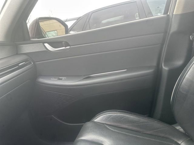 Used 2023 Hyundai Palisade Limited image 6